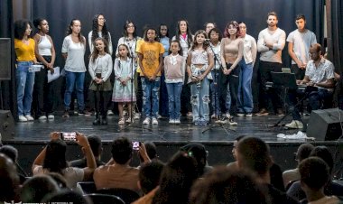 Alunos do CEA se apresentam em concerto didático gratuito na Estação Hervé Cordovil