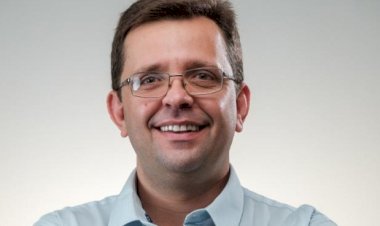 Fabinho Antonucci oficializa candidatura à reeleição em Visconde do Rio Branco