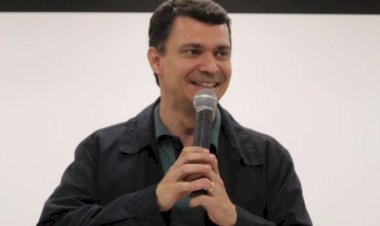 Glauco oficializa candidatura à prefeitura de Viçosa