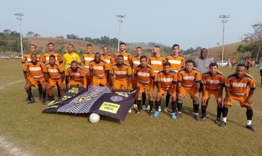 Elisa Ladeira vence nos pênaltis e conquista o Campeonato de Ruas do Fundão 