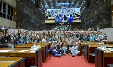 PJ Minas: estudantes aprovam documento final com propostas para a melhoria do ensino escolar
