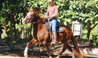 Paula Cândido realiza 33ª Cavalgada da Paz