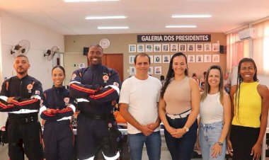 Paula Cândido treina profissionais da saúde para primeiros socorros