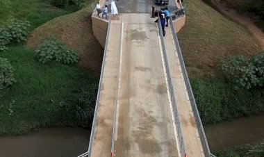 Ponte entre Fundão e BR-120 é inaugurada