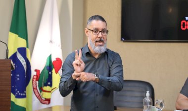 Cidadão surdo cobra acessibilidade em Viçosa