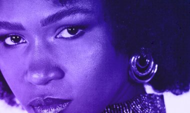 Carla Sceno lança seu primeiro disco autoral