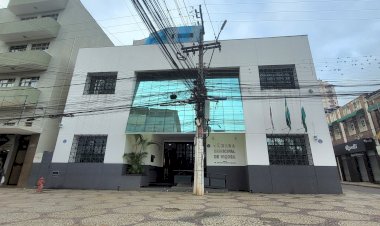 Tramita na Câmara PL que reajusta salários dos professores da rede municipal de Viçosa