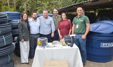 Viçosa recebe kits de irrigação durante reinauguração da sede da Emater