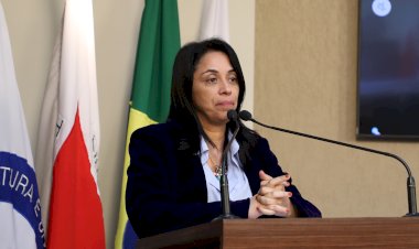 Tramita na Câmara PL que obriga cardápios em braille em comércios de Viçosa