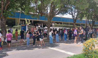 Mais de 2 mil pessoas fazem prova do concurso da Câmara neste domingo