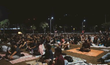 Gramado das Quatro Pilastras da UFV recebe sessão gratuita de cinema neste domingo