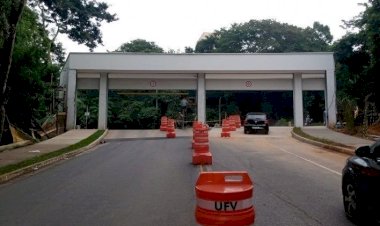 Trânsito fica interrompido na Vila Giannetti nesta terça-feira