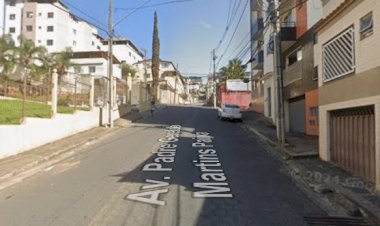 Três pessoas ficam feridas em dois acidentes envolvendo motos em Viçosa