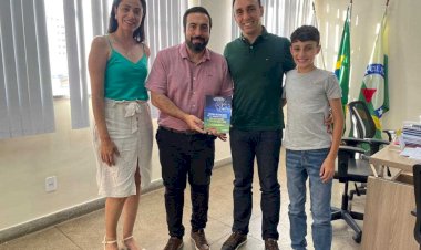 Prefeito de Viçosa se reúne com professor da UFV para firmar parcerias no Esporte