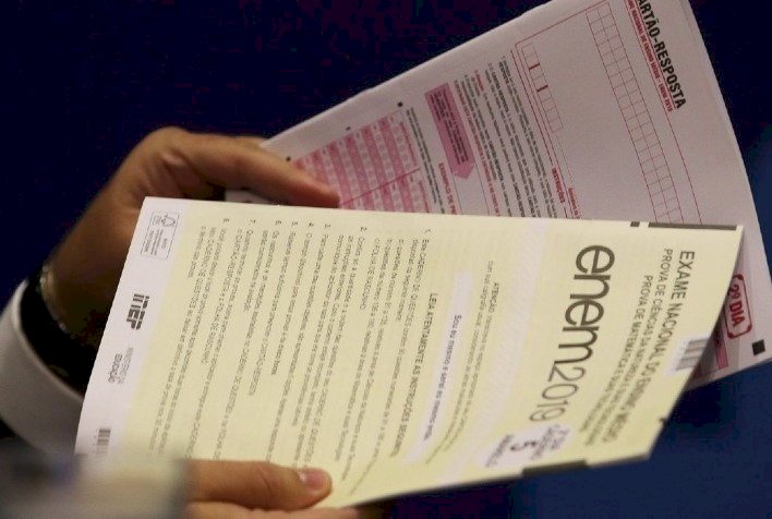 Prazo para pagar taxa de inscrição do Enem termina nesta quarta-feira
