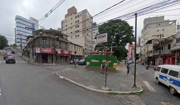 Dupla assalta bar na Avenida Santa Rita