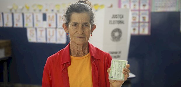 Saiba quem tem preferência para votar nas Eleições 2024