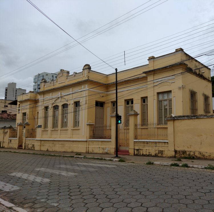 PMV firma compromisso com MP para estruturar sistema de prevenção de incêndio em escolas municipais