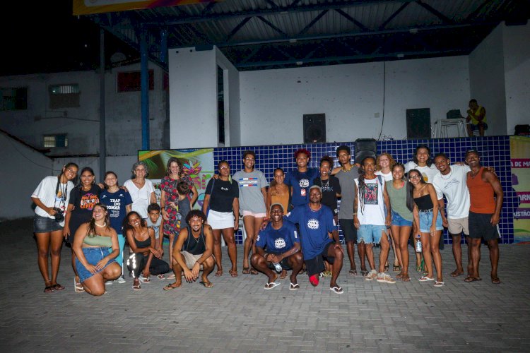 Grupo de dança viçosense que foi à Bahia se apresenta na região