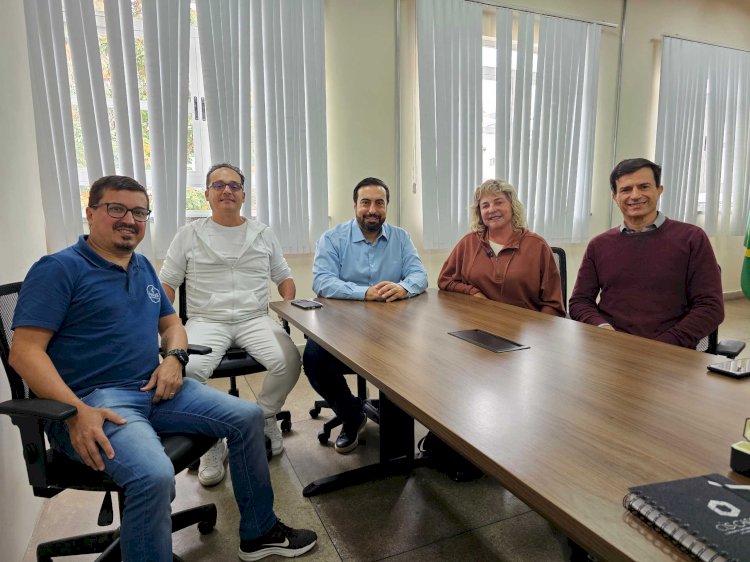 Haskell apresenta proposta de revitalização de praça em Viçosa