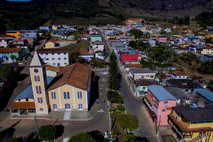 Araponga promove festival literário em agosto