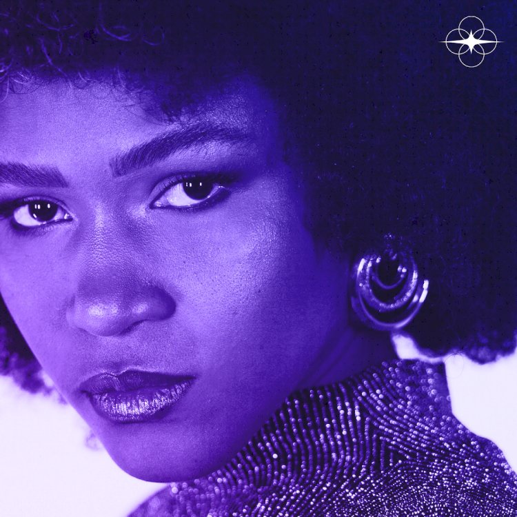 Carla Sceno lança seu primeiro disco autoral