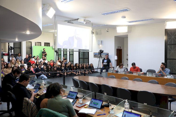 Câmara aprova regra de maior transparência às suas licitações