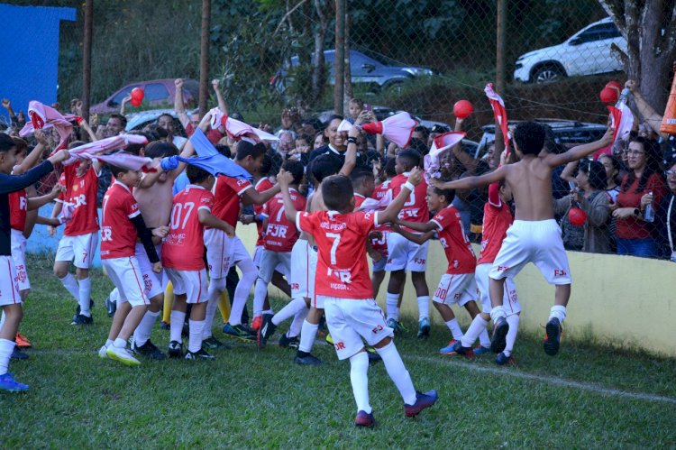 Viçosa Sport e Palestra Estrelas são campeões na Violeira