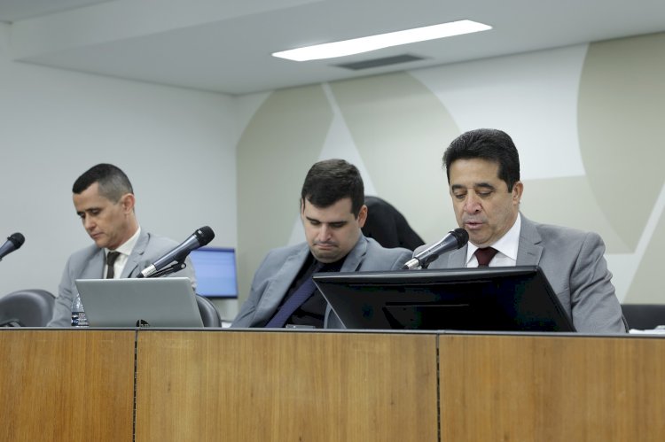 ALMG: política para paz nos estádios avança nas comissões