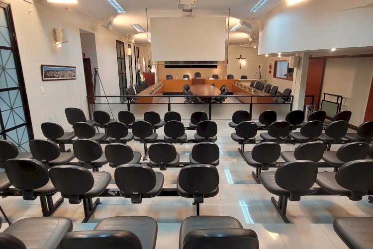 Câmara entra em recesso e retorna em 4 de agosto