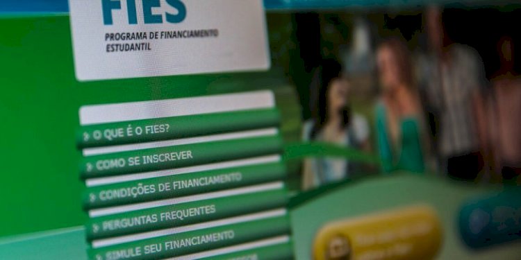 MEC anuncia aprovados do segundo semestre do Fies