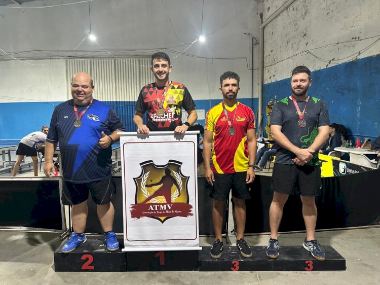 Mesatenistas da ATMV brilham em torneio