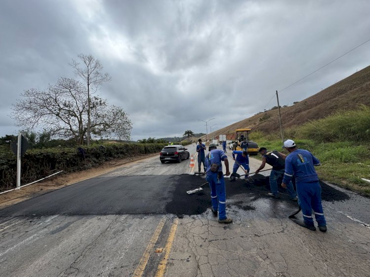 Prefeitura constrói quebra-molas no trevo da Nova PH Rolfs