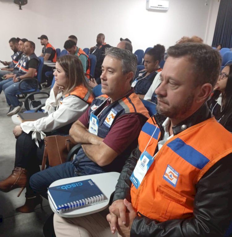 Profissionais da PMV participam de curso em Ubá