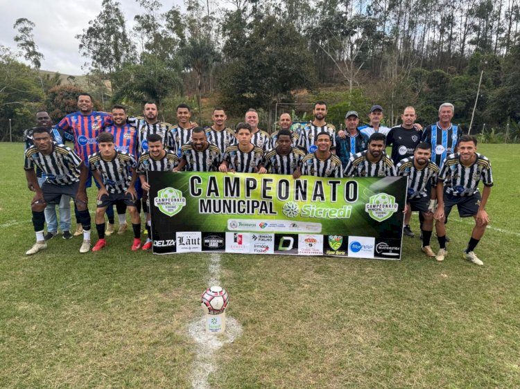 Quatorze gols pelo Municipal de Teixeiras