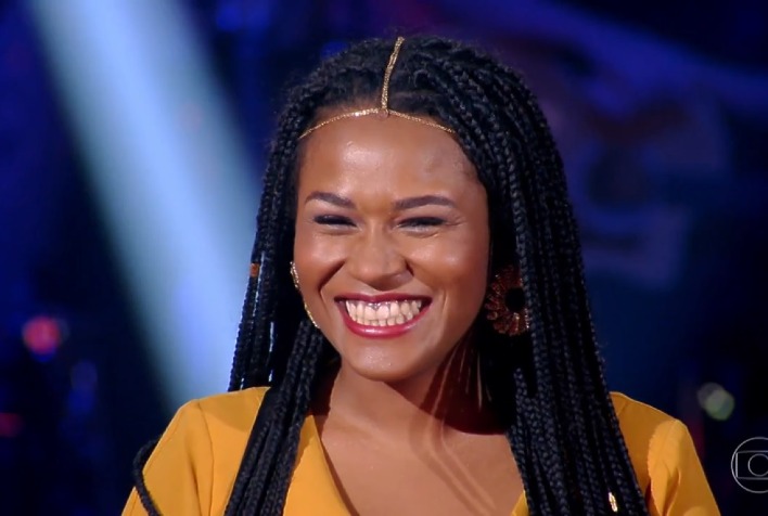 Carla Sceno se prepara para rodada de fogo no The Voice Brasil