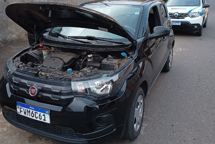 Carro clonado é apreendido no Santa Clara