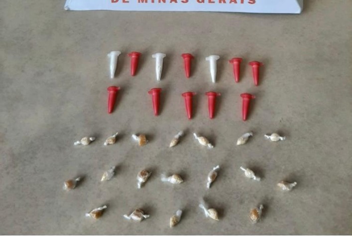 PM apreende drogas no bairro Bela Vista