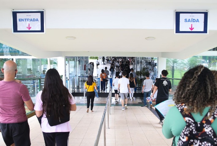 Prazo para finalizar inscrição no Fies termina nesta sexta-feira (14)