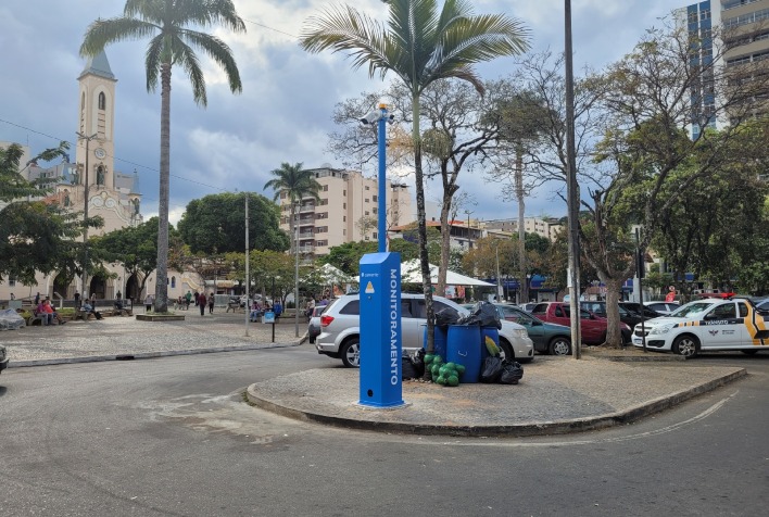 Praça Silviano Brandão ganha torre de videomonitoramento