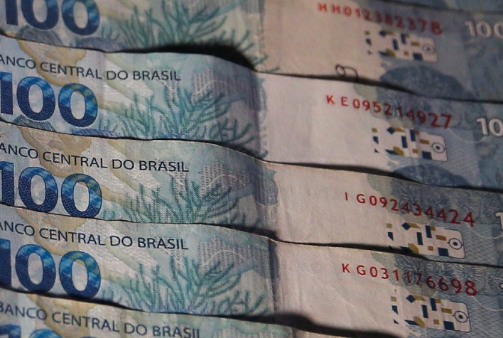 Receita abre consulta a lote de restituição do Imposto de Renda nesta terça