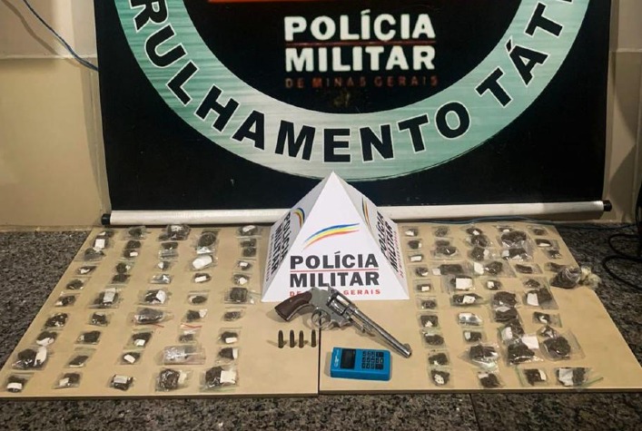 Homem preso e menor apreendido por posse ilegal de arma e tráfico de drogas no Bom Jesus
