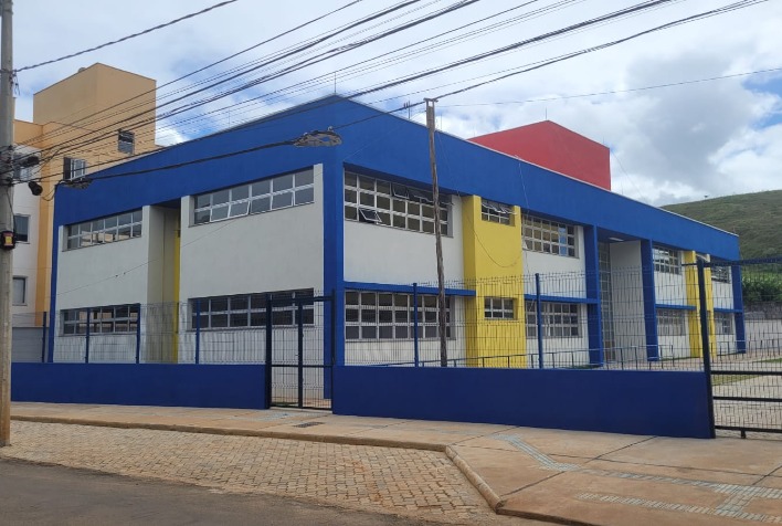 Empreiteira conclui construção de creche municipal em Silvestre