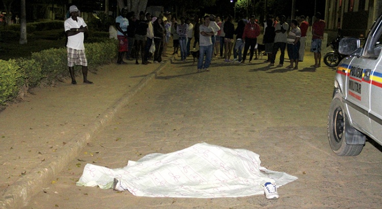 Homem assassinado no Airões